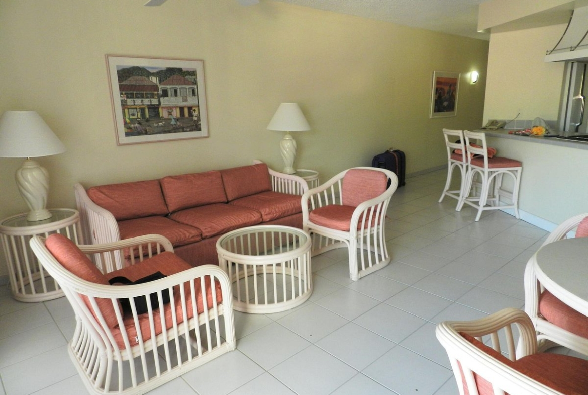 Atrium Resort On Simpson Bay Beach living room