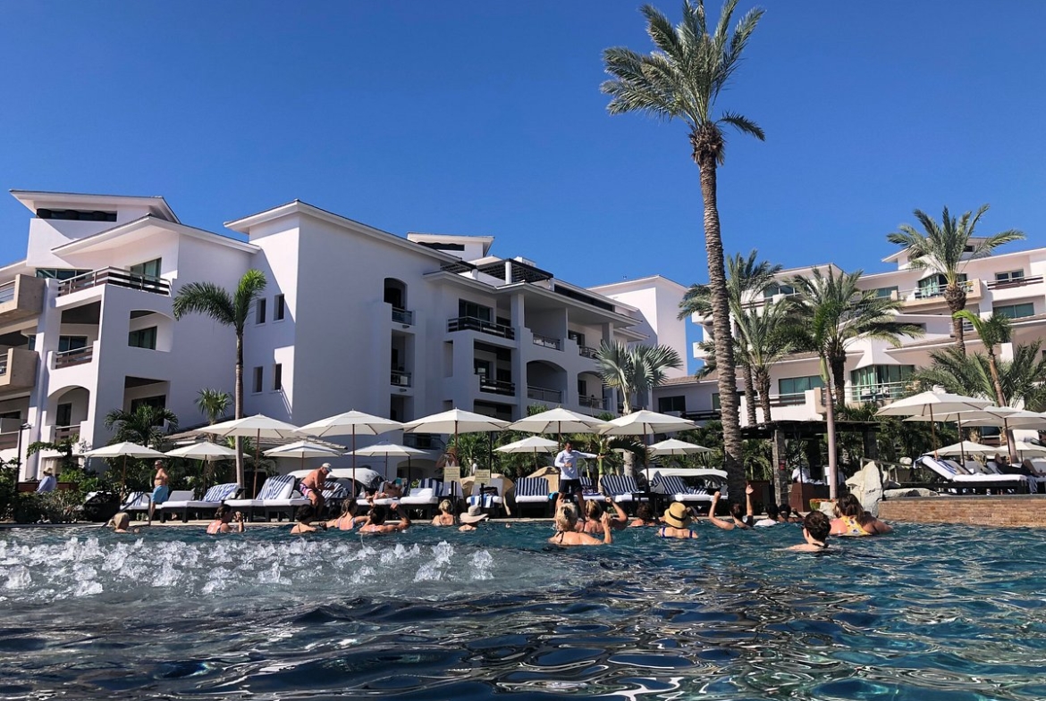 Cabo Azul Resort & Spa Pool