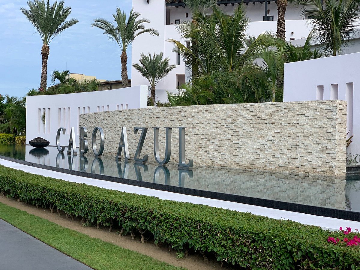 Cabo Azul Resort & Spa