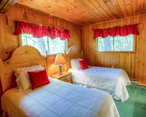 Club Chalet of Gatlinburg bedroom