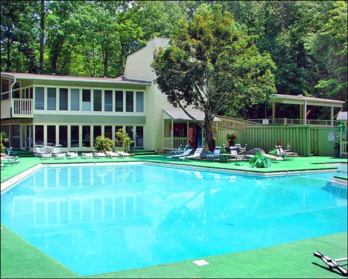 Club Chalet of Gatlinburg pool