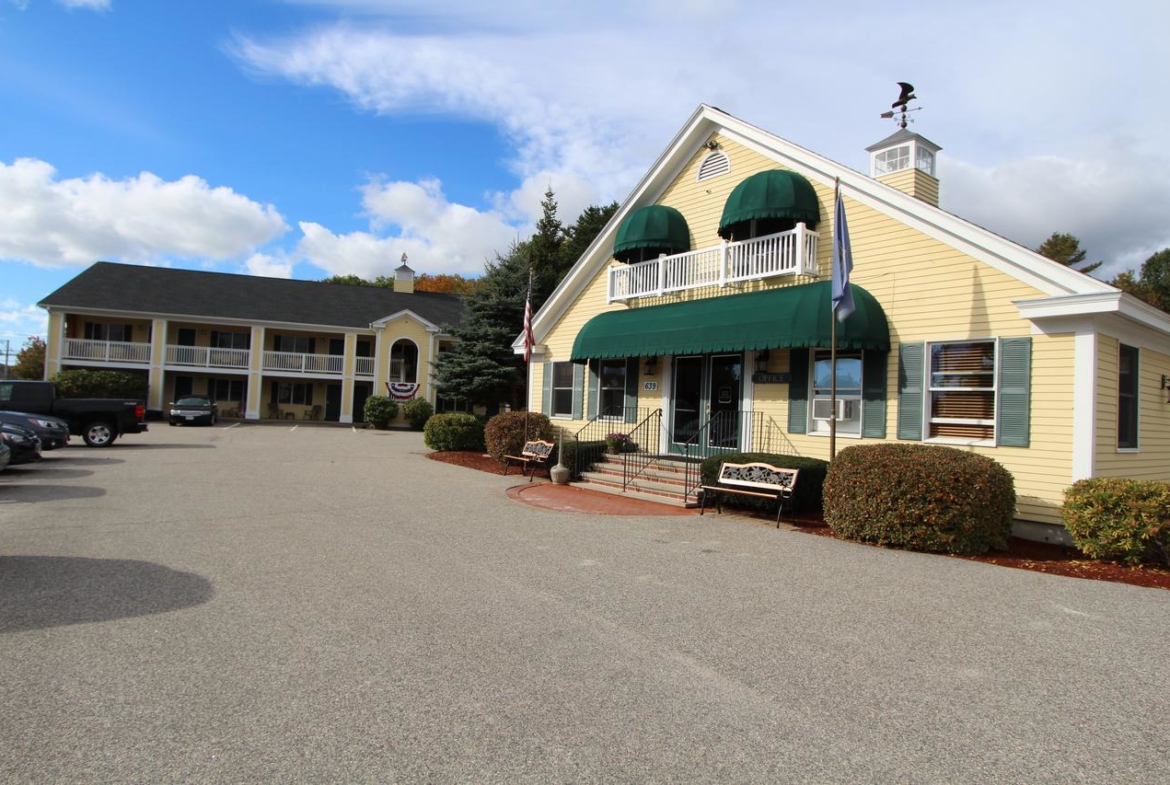 Innseason Resorts – The Falls At Ogunquit Exterior