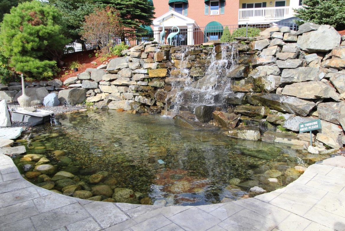 The Falls At Ogunquit Pond