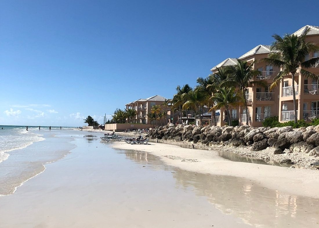 Island Seas Resort Beach Chairs