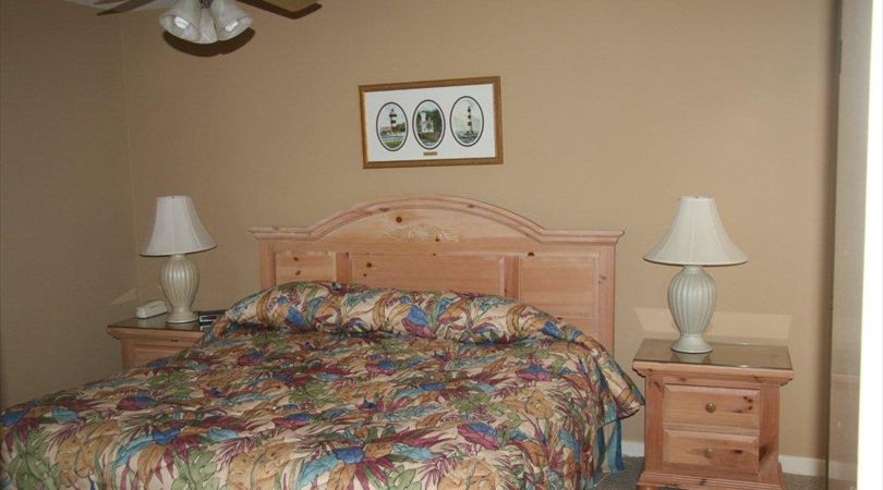 Kingston Cove Bedroom