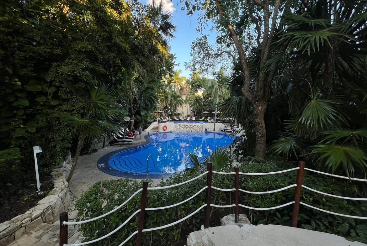 Occidental Grand Flamenco Xcaret Pool