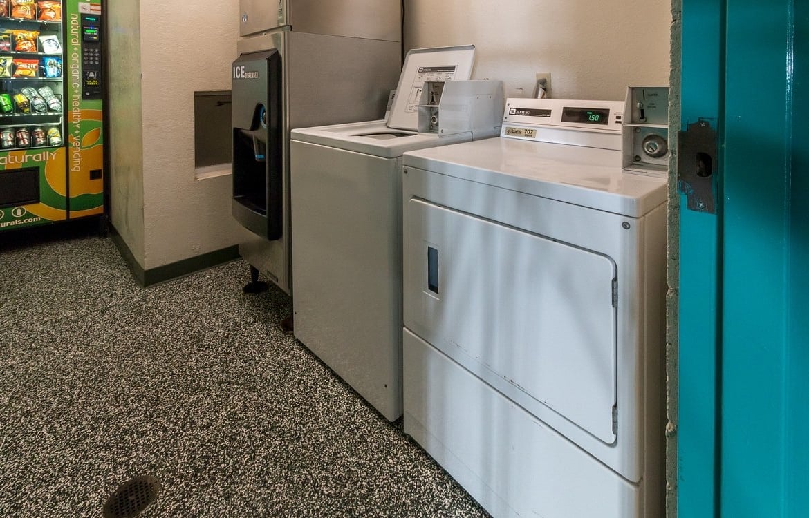 San Clemente Cove Laundry Room
