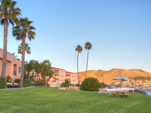 San Luis Bay Inn Exterior