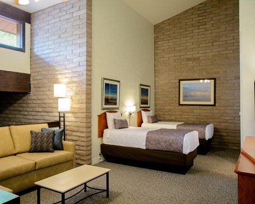 Sandstone Creek Club Bedroom