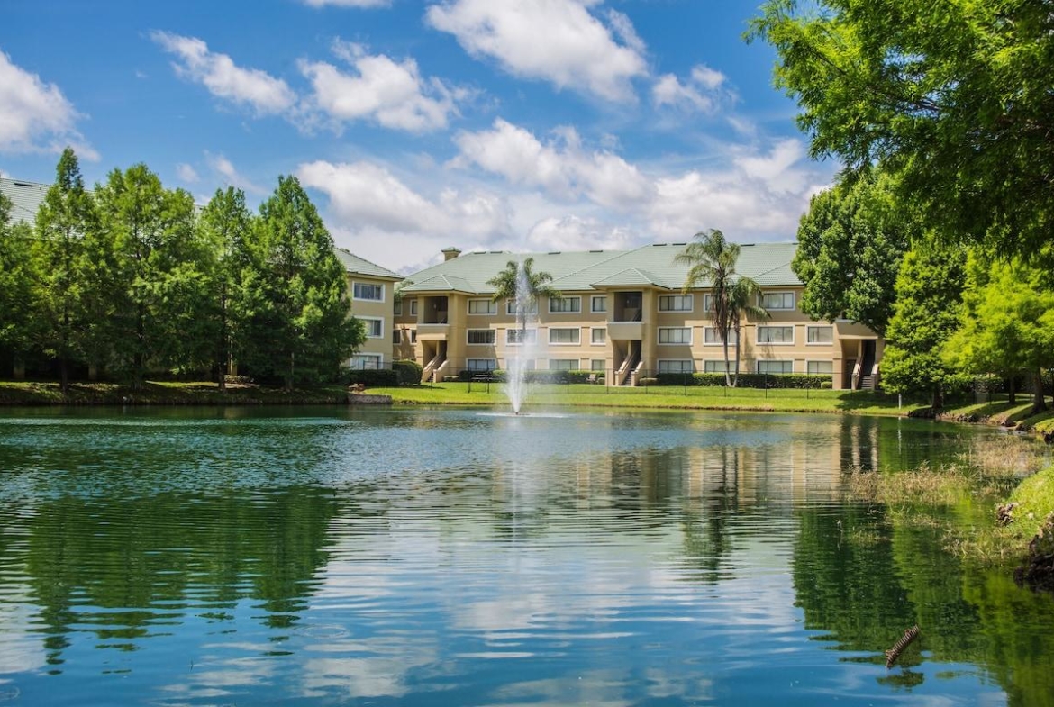 Silver Lake Resort Exterior