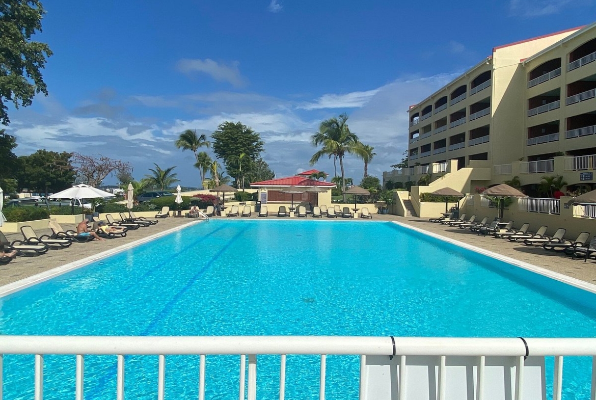 Simpson Bay Resort, Marina & Spa pool