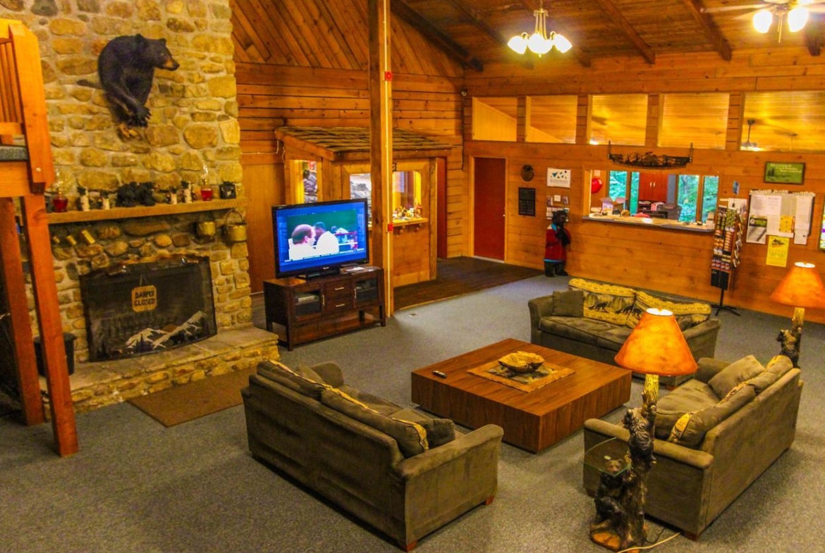 Smoketree Lodge Lobby