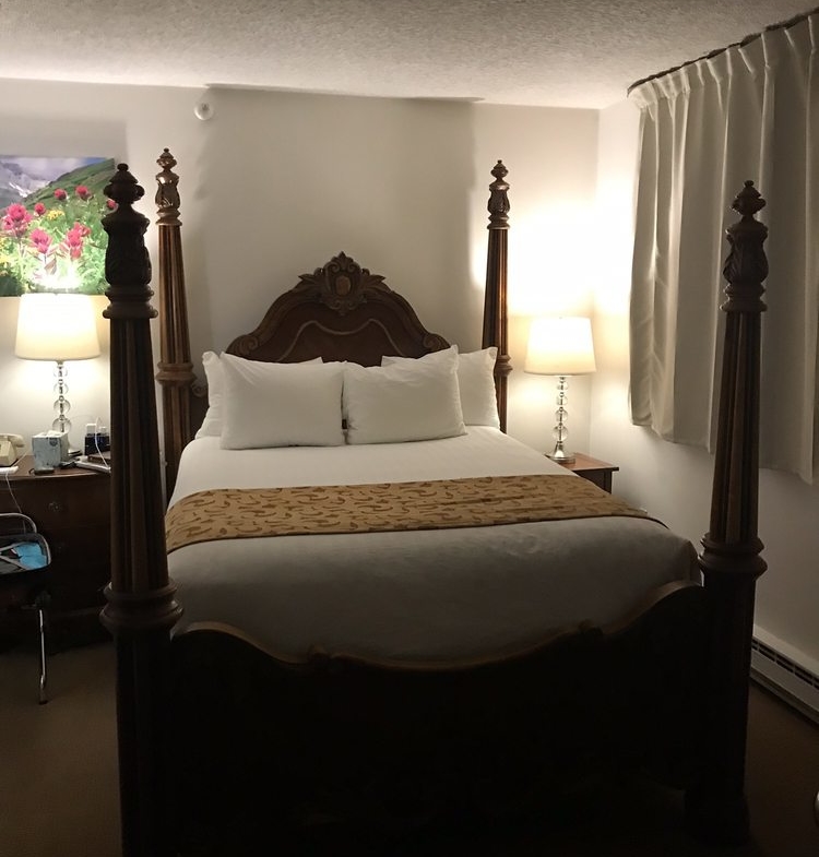 Vail Run Resort Bedroom