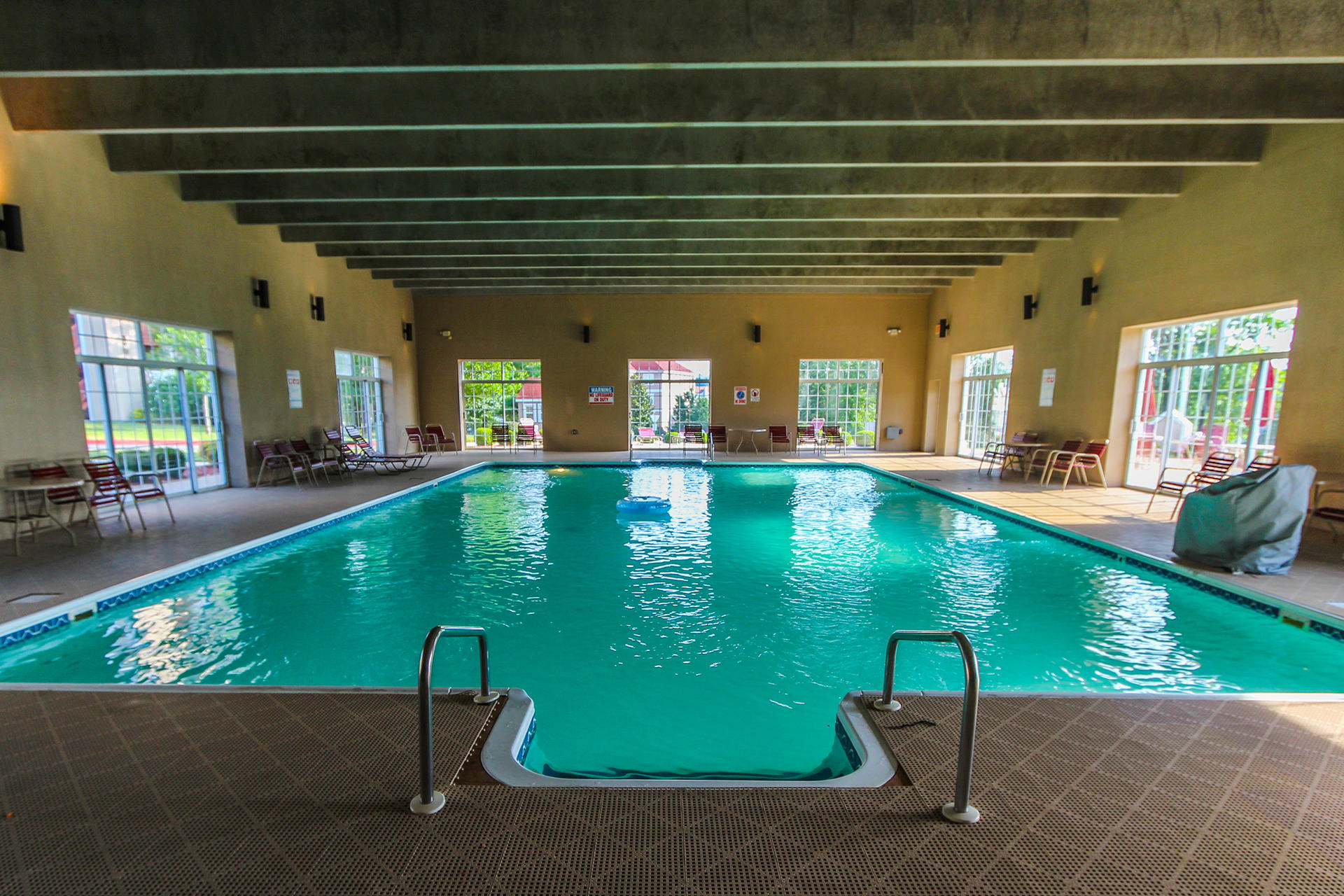 Grand Crowne Resort pool