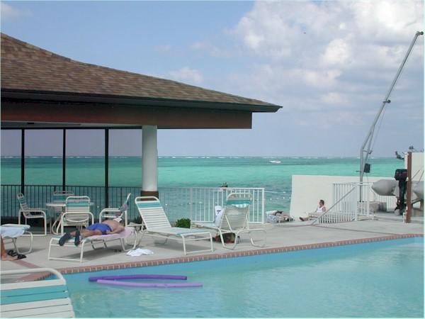 Westwind II Club Pool