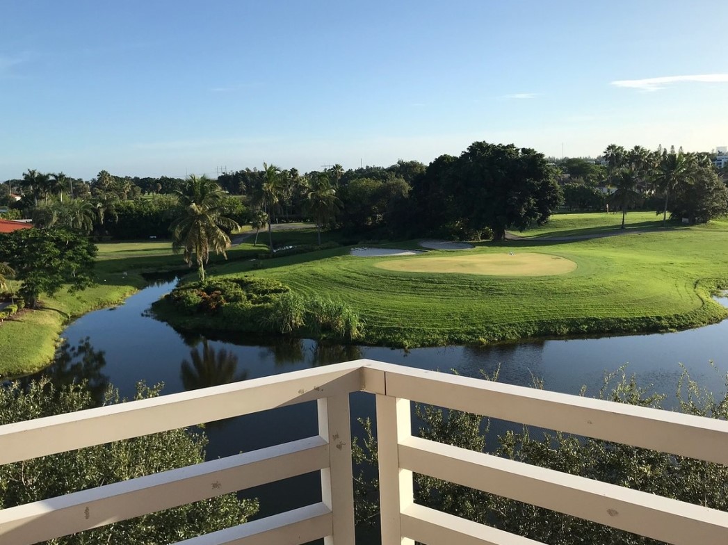 vacation village at weston