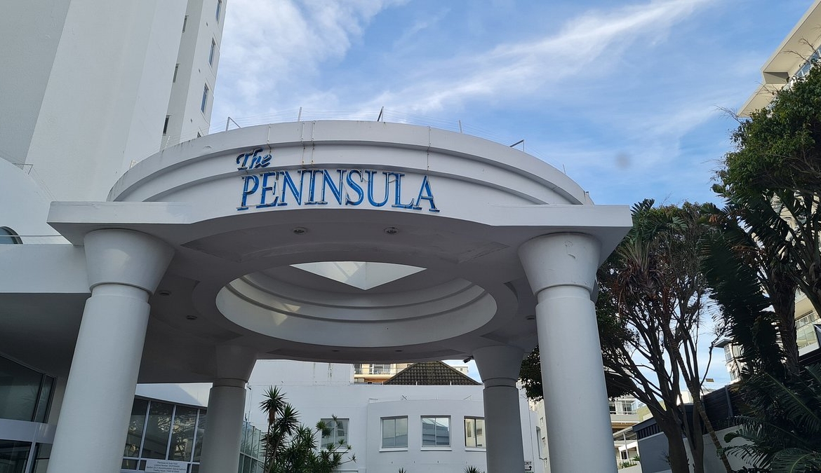 The Peninsula All-Suite Hotel Entrance