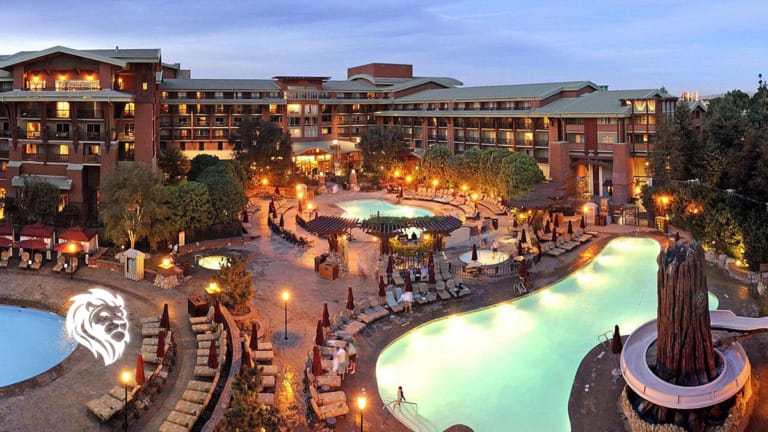 Grand Californian Pool