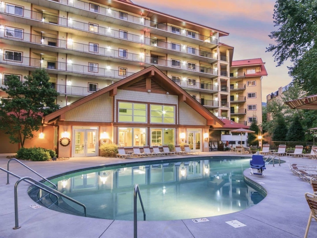 Holiday Inn Club Vacations Smoky Mountain Resort near Downtown Gatlinburg