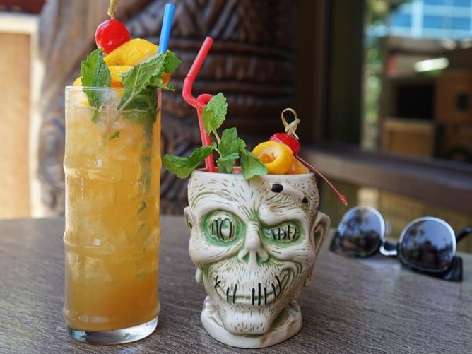 Trader Sam's Enchanted Tiki Bar