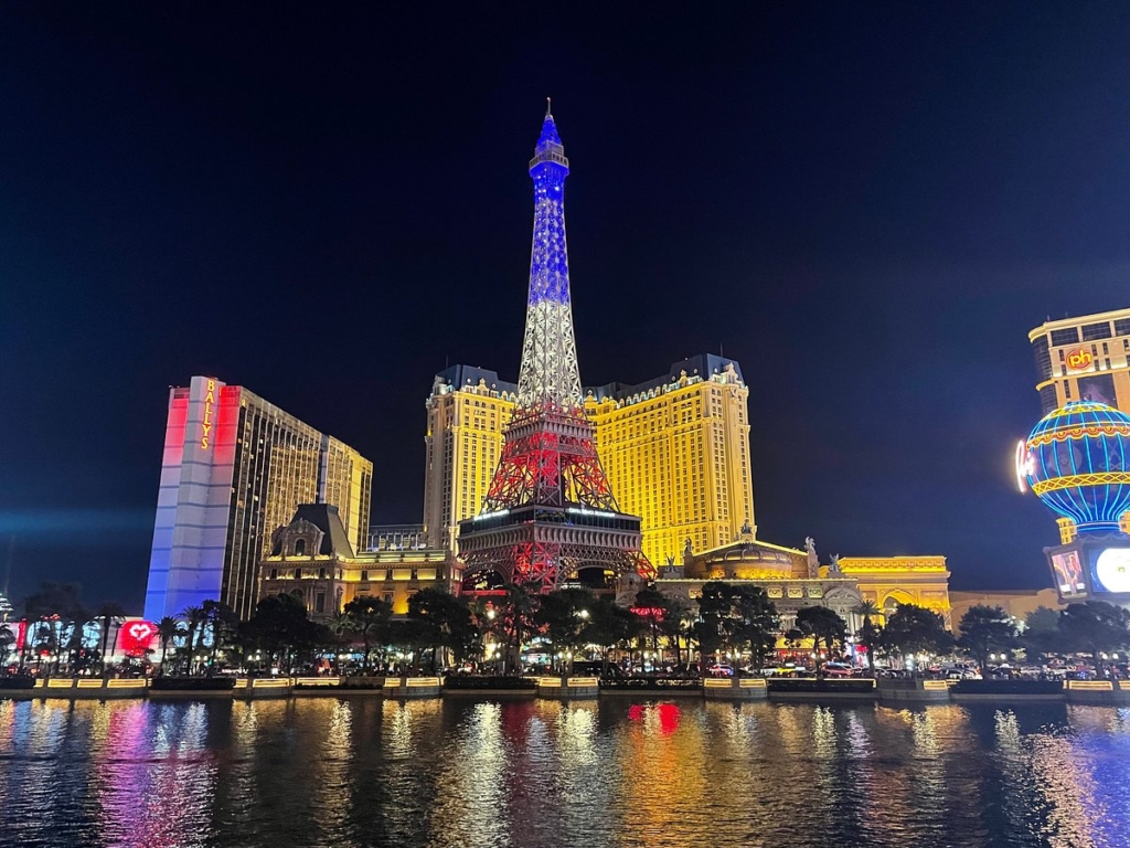 hotel paris las vegas