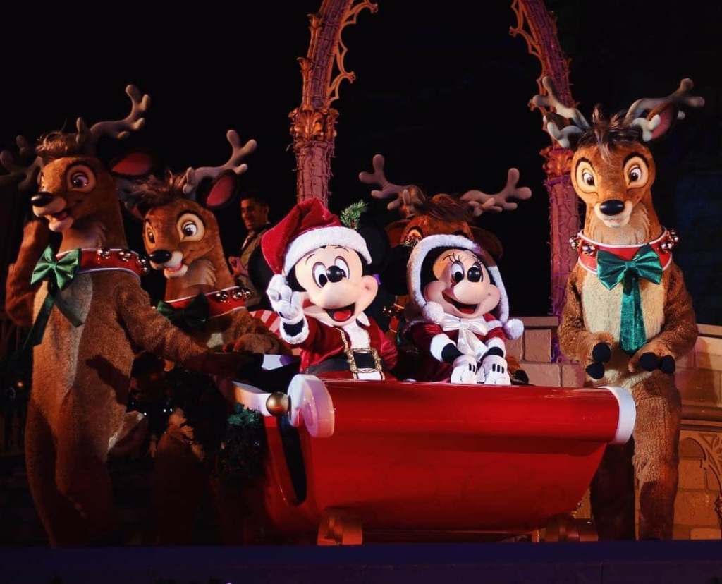 Disney World Christmas Mickey's Merry Christmas Party