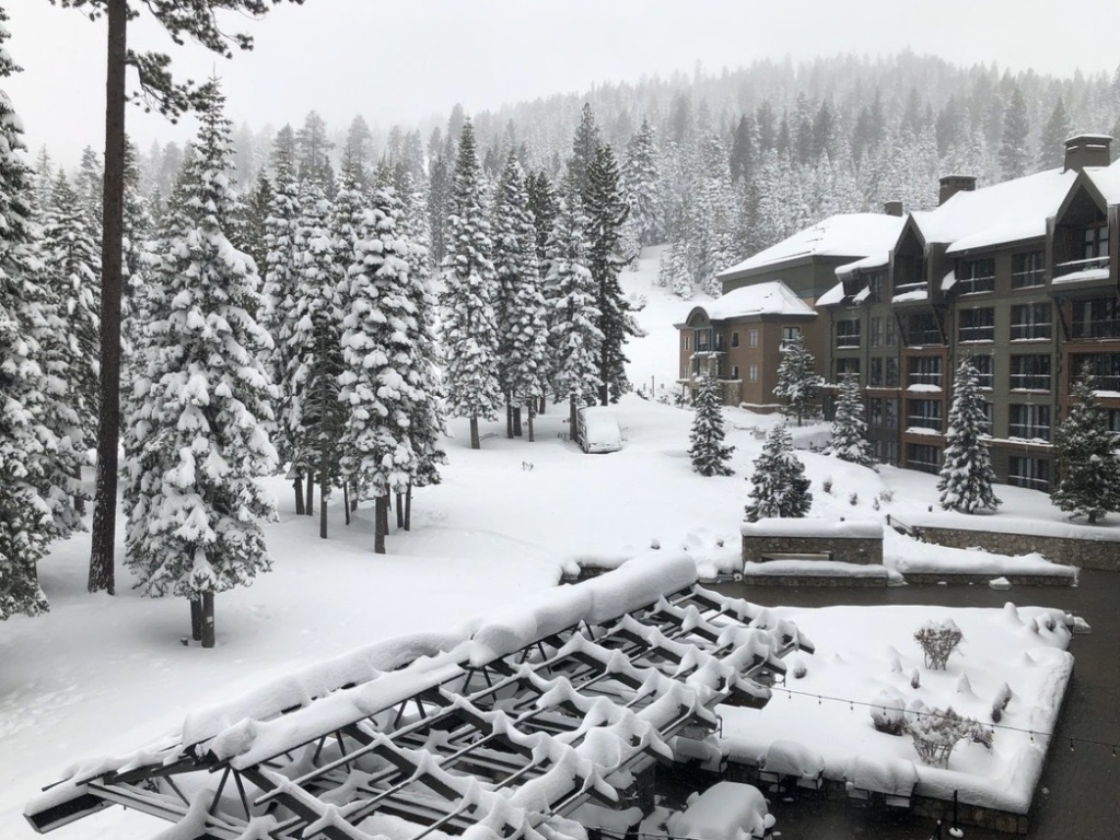 Where to Stay Near Northstar California Resort Ski