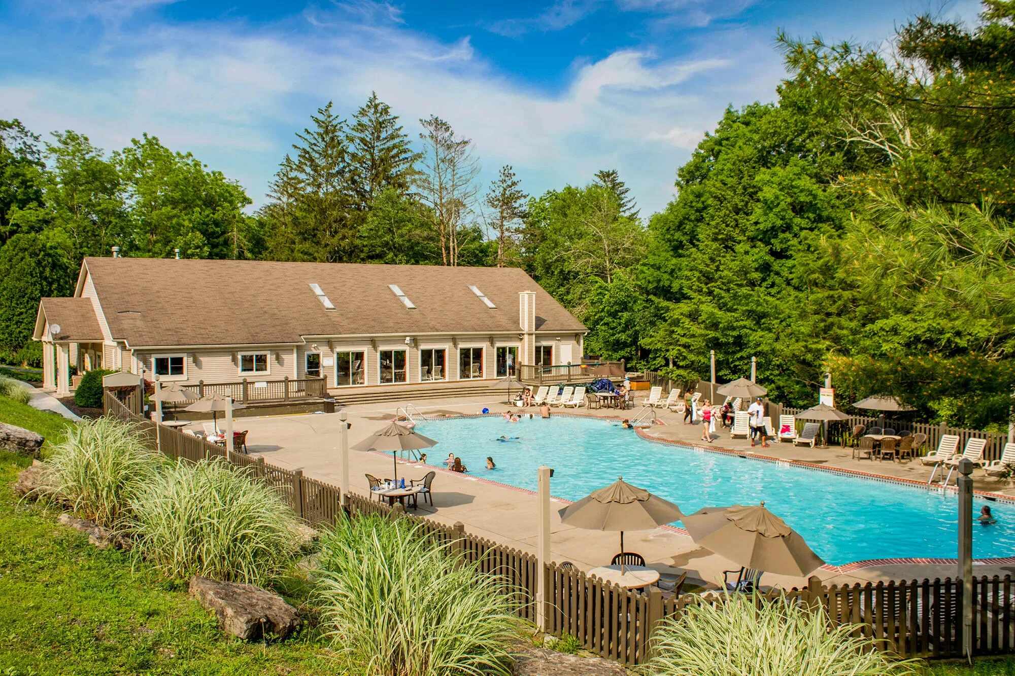 Villas At Tree Tops Pool