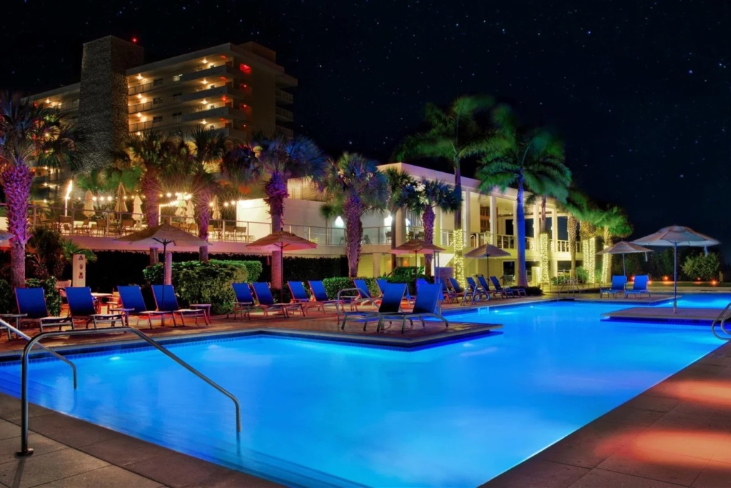 Marriott's Crystal Shores – Marco Island Pool