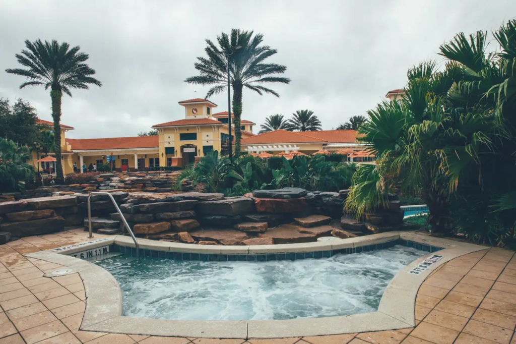 Holiday Inn Orange Lake Resort Hot Tub 