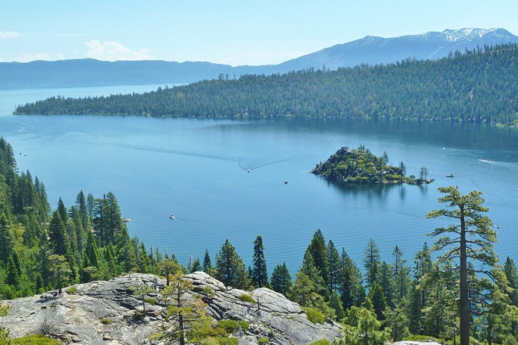Things to Do Near Olympic Village Inn: Lake Tahoe