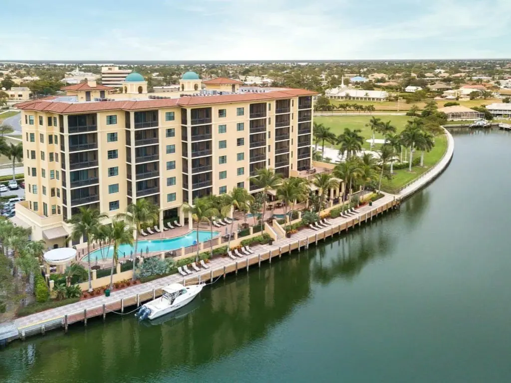 holiday inn sunset harbor