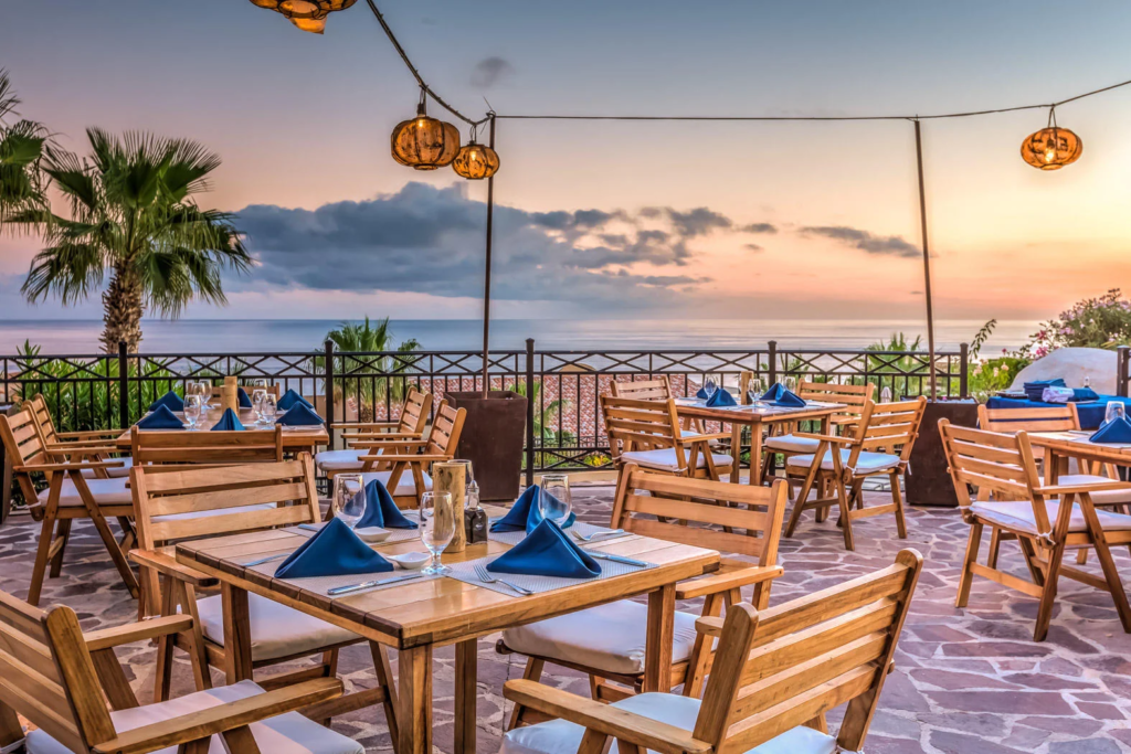 All-Inclusive Timeshares in Cabo San Lucas: Pueblo Bonito Resort At Sunset Beach Dining