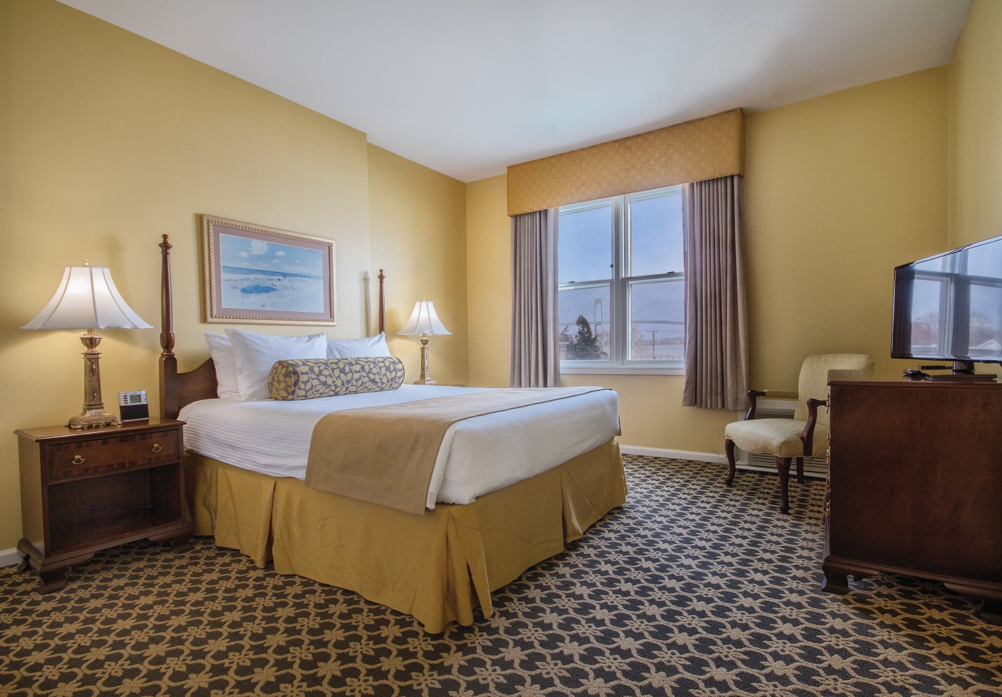 Wyndham Bay Voyage Inn Bedroom