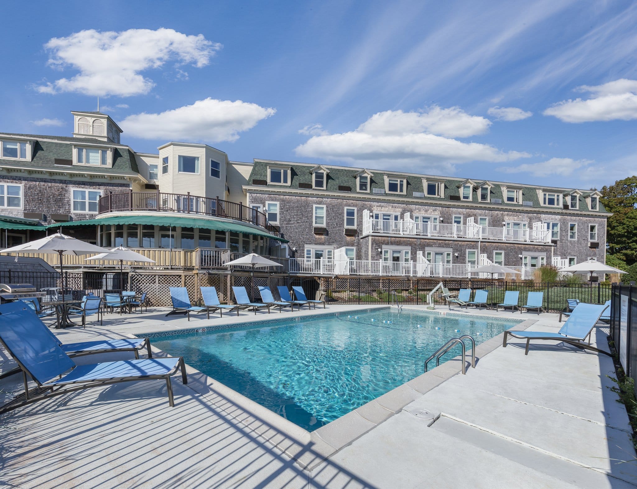 Wyndham Bay Voyage Inn Pool