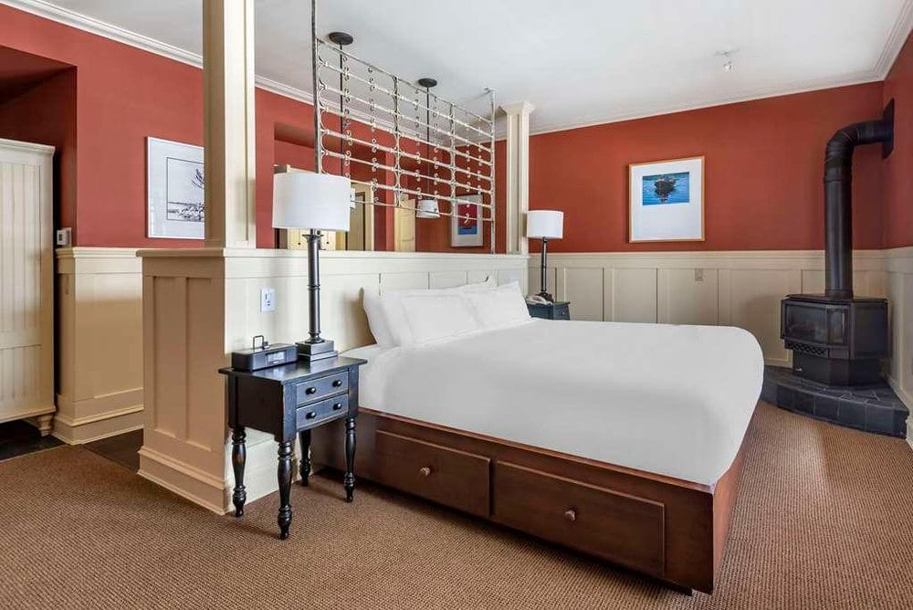 Main Bedroom at Blue Mountain