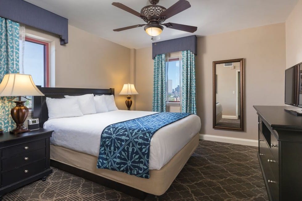 Timeshare New Orleans: Club Wyndham Avenue Plaza Bedroom