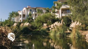 How Does Four Seasons Residence Club Work featured