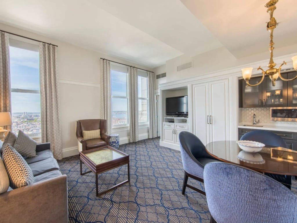 Marriott's Custom House Living Room