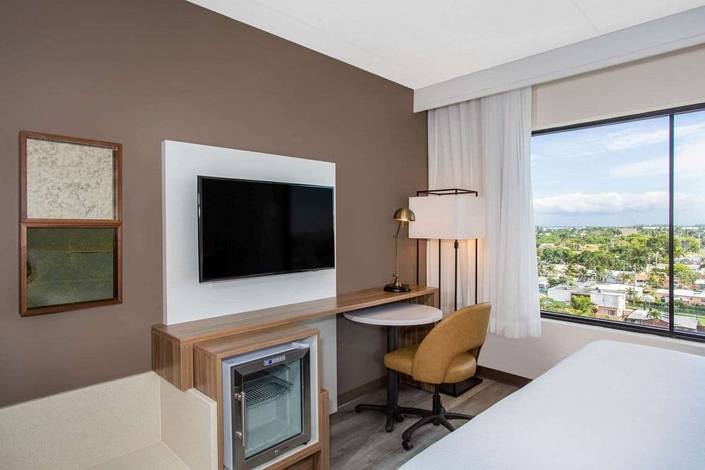 Wyndham Fort Lauderdale Bedroom