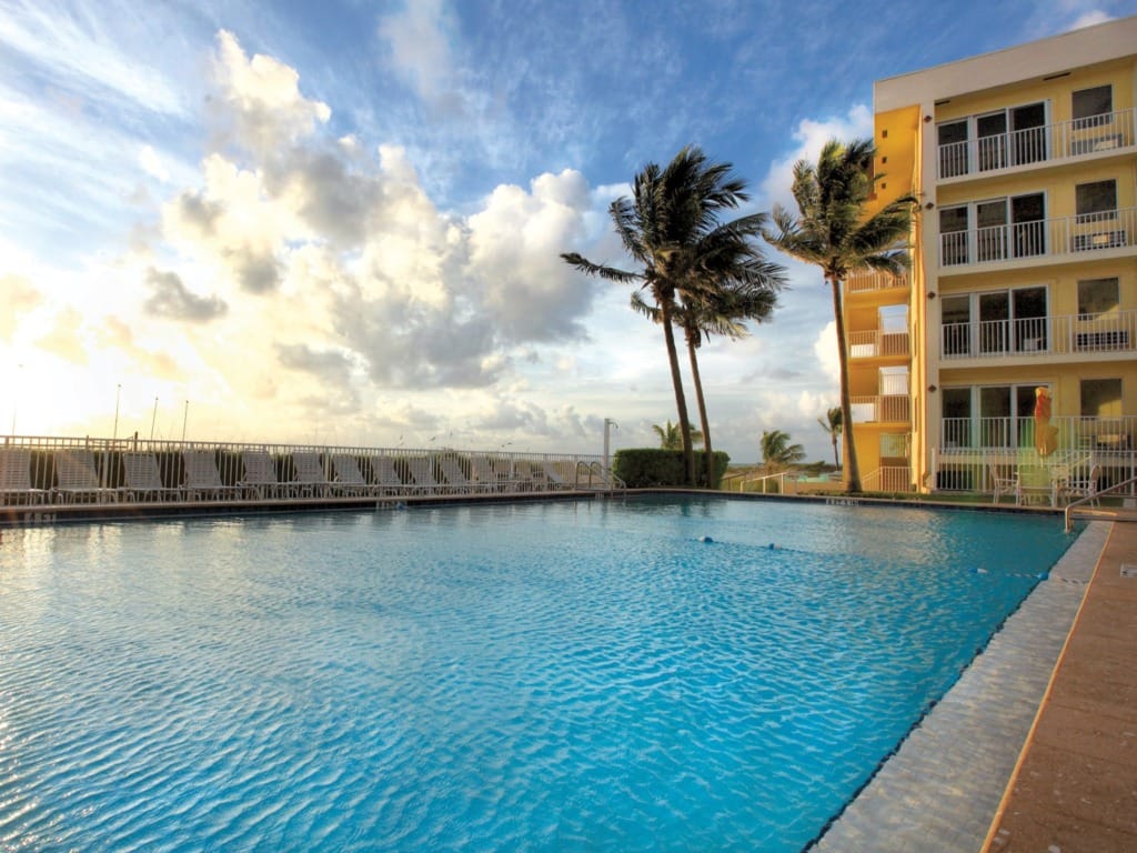 Pool - Sea Gardens