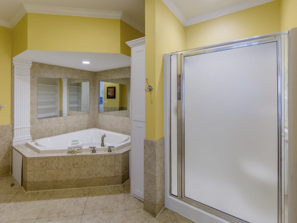 Galveston Seaside Bathroom