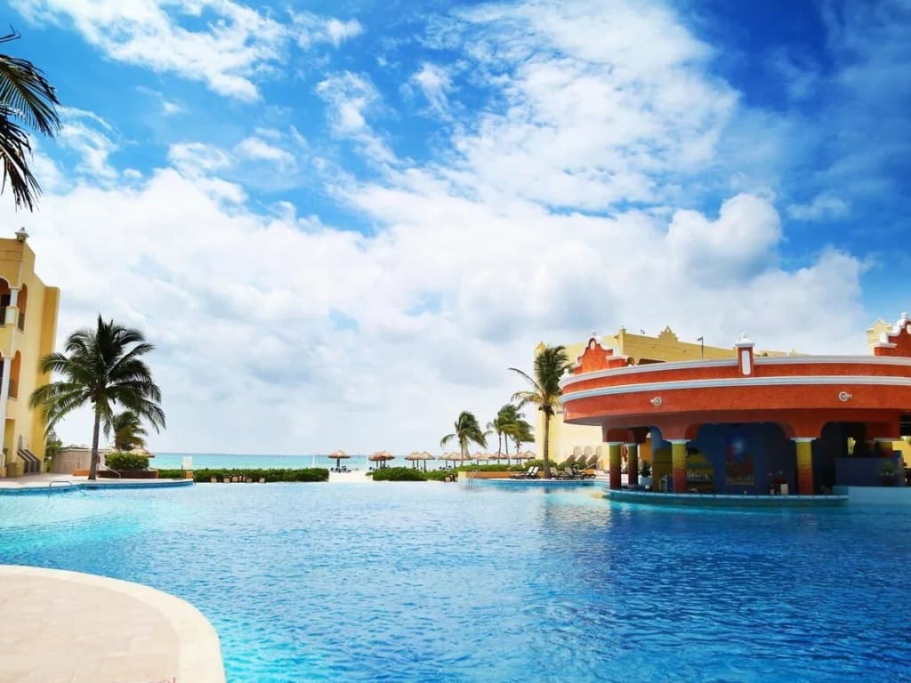 Royal Haciendas Pool Bar