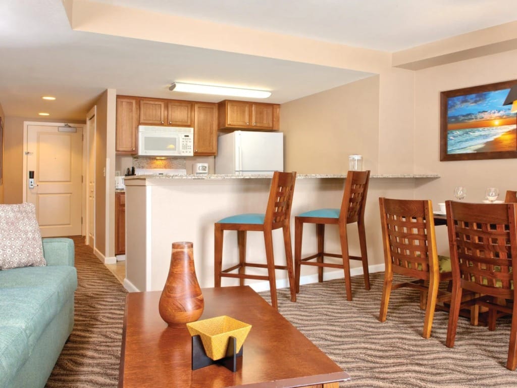 Club Wyndham at Waikiki Beach Walk Living Room