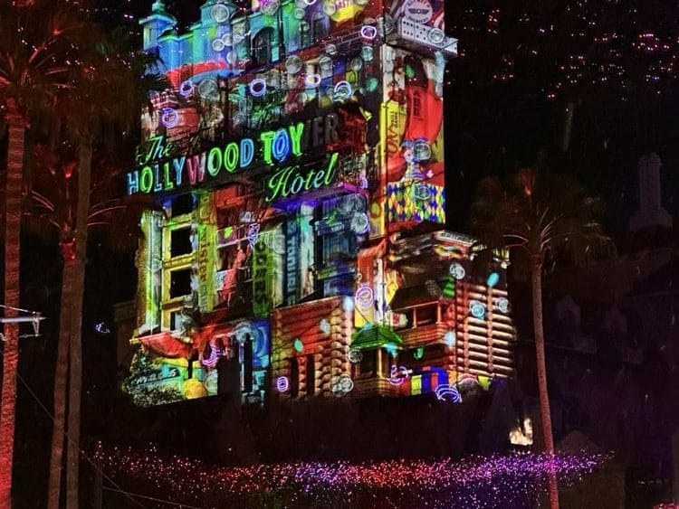 Christmas at Disney World - Sunset Seasons Greetings