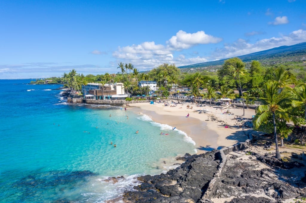 Best Places to Visit in January: Kona Magic Sands Beach