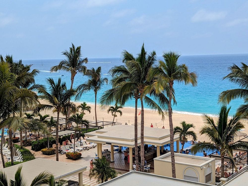 All-Inclusive Cabo San Lucas Timeshares: Riu Palace Beach