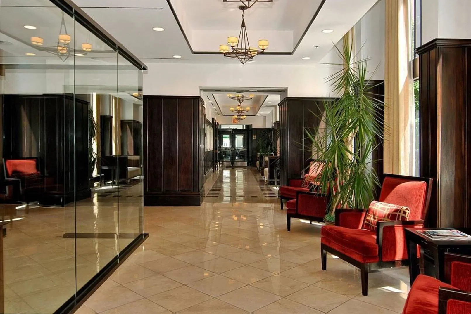 Bluegreen Vacation Resales: Hotel Blake Chicago Lobby