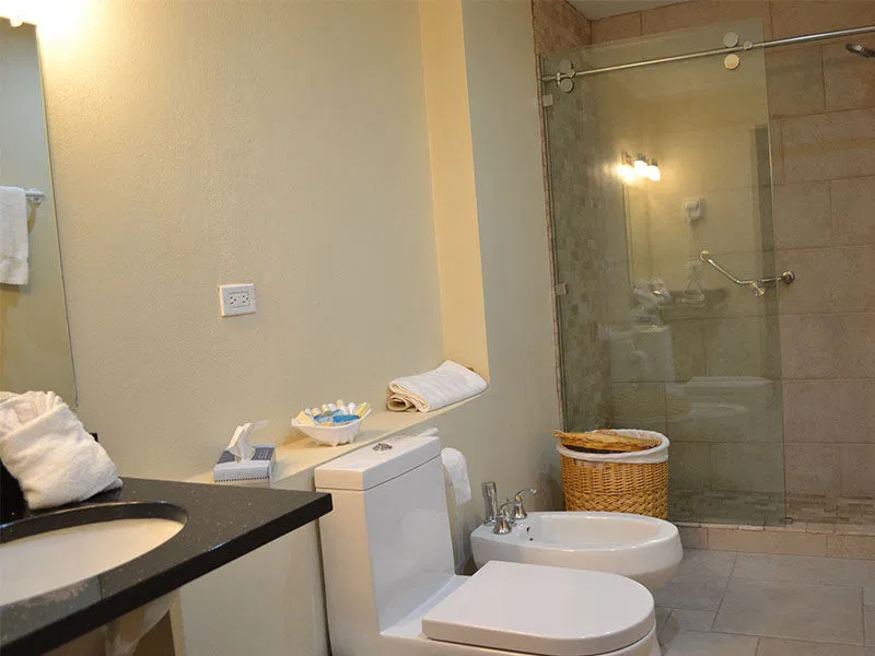 Sint Maarten Sea Palace Bathroom