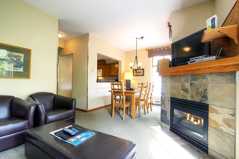 Whiski Jack at the Northstar Villa